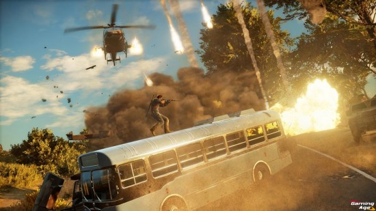 Just Cause 3_Bus_and_chopper_chaos