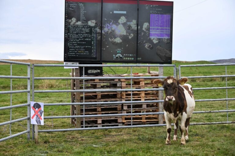 We’ve seen Twitch Play Pokémon, now Fenris Creations gives us Cow playing EVE Online